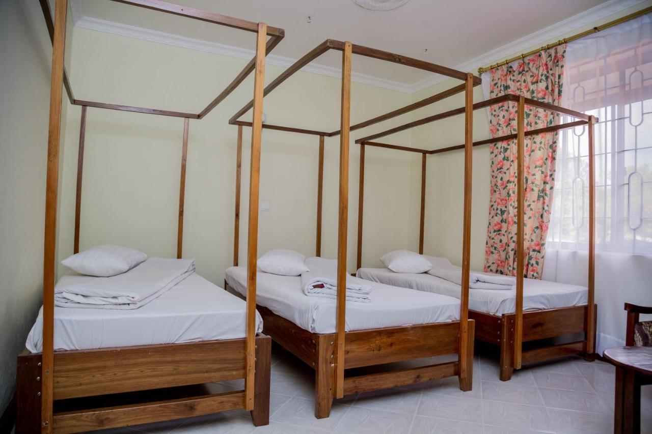 Kilimanjaro Crane Hotel โมชิ ภายนอก รูปภาพ