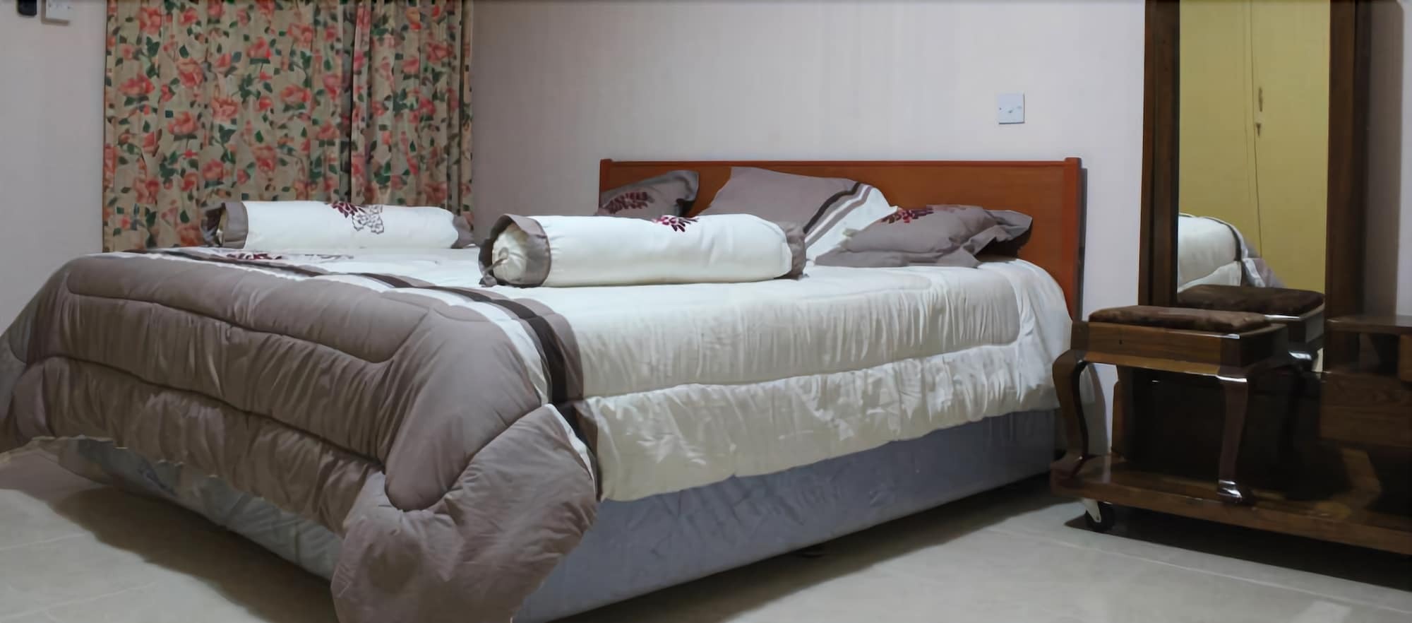 Kilimanjaro Crane Hotel โมชิ ภายนอก รูปภาพ